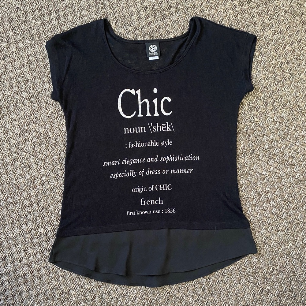 Chic T-shirt